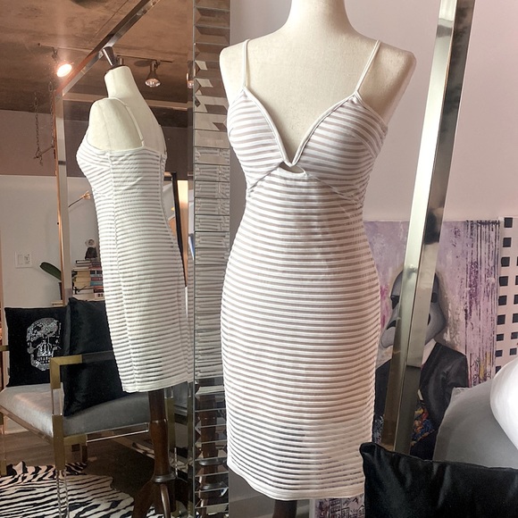 BeBe Sexy Clubbing Prom Dress Size S/P - Picture 8 of 8